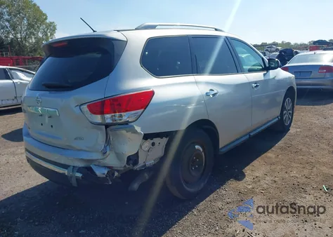 2016 Nissan Pathfinder Platinum/S/Sl/Sv z USA, uszkodzony, nr VIN 5N1AR2MMXGC618143